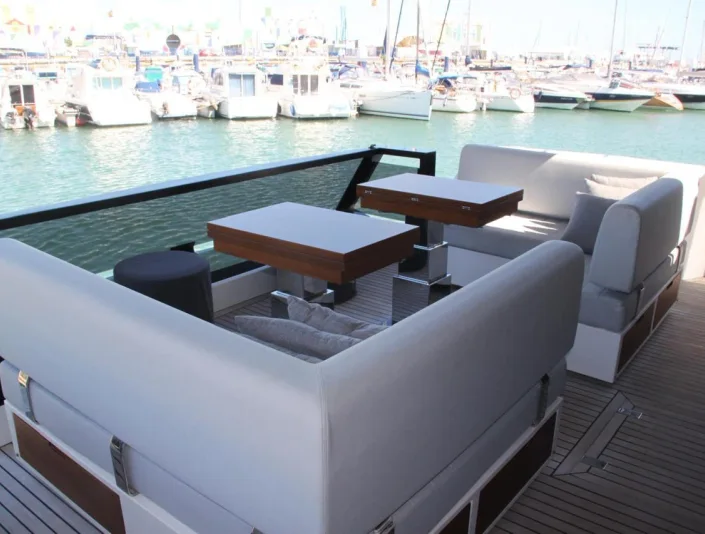 Astondoa 80 covered outdoor seating and table