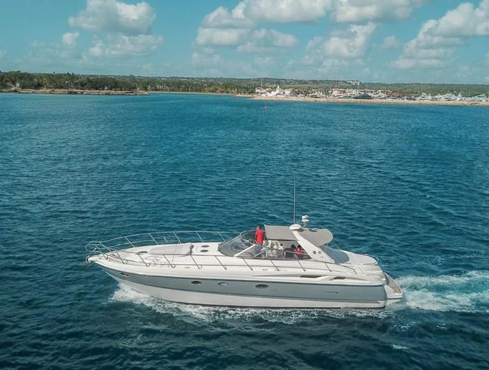 Cranchi 50 exterior