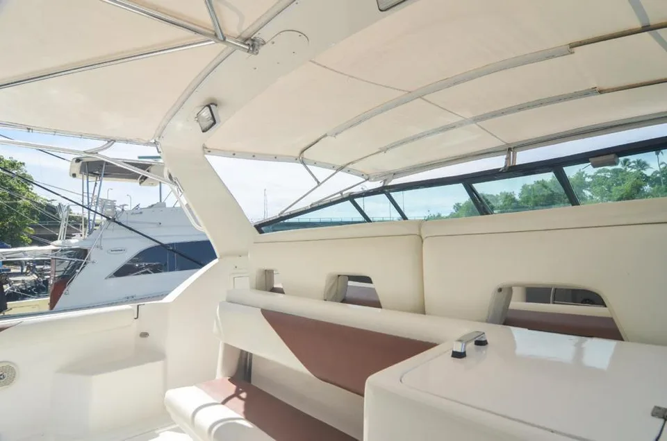 Tiara 36 covered cockpit