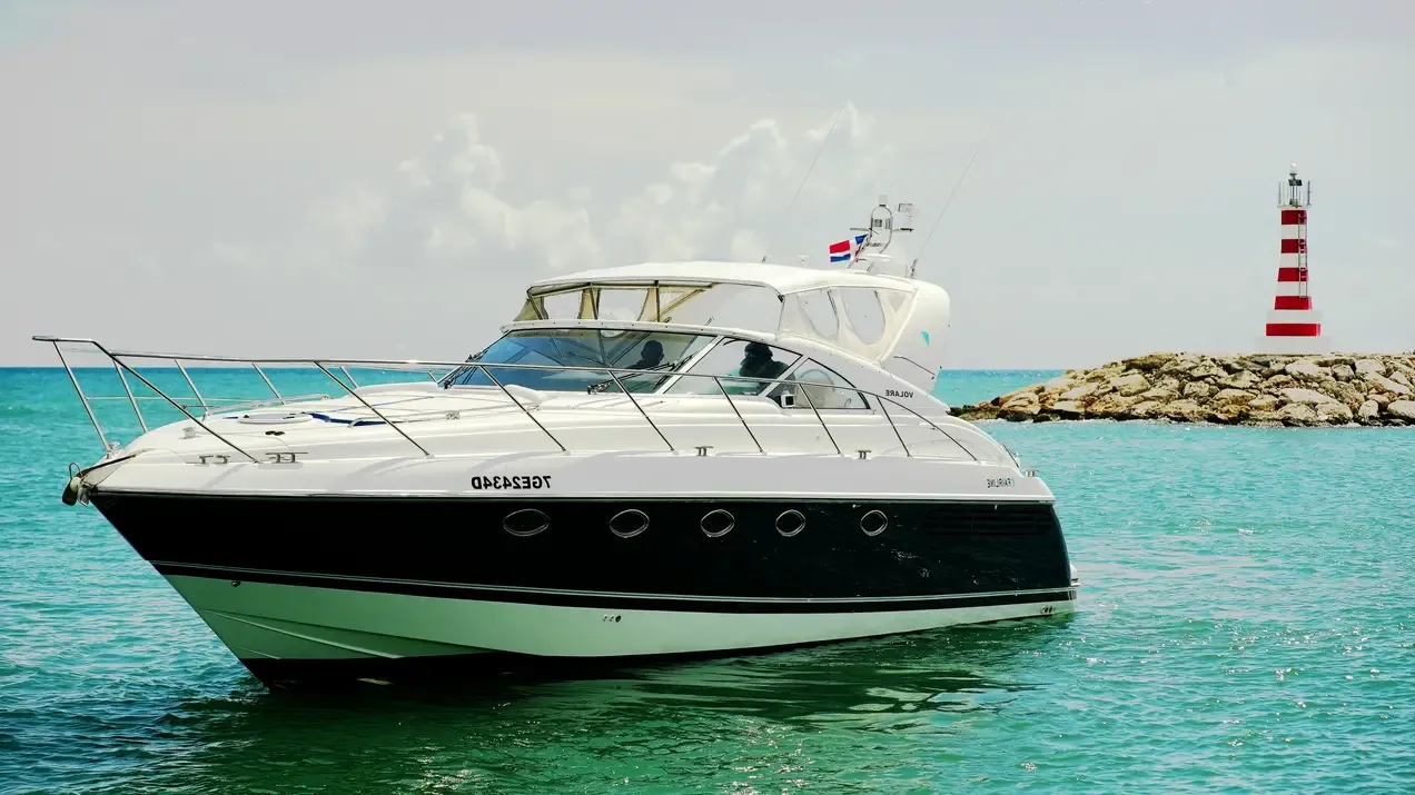 The Fairline 43 anchored in turquoise water